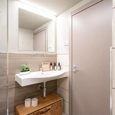 Le Mallet, Courmayeur, Alpine Homesuite アパートホテル