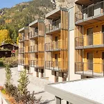 Ξενοδοχείο με διαμερίσματα Le Mallet, Courmayeur, Alpine Homesuite 3*