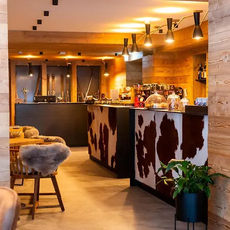 Apart Otel Le Mallet, Courmayeur, Alpine Homesuite