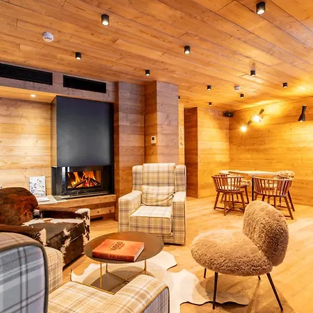Le Mallet, Courmayeur, Alpine Homesuite アパートホテル