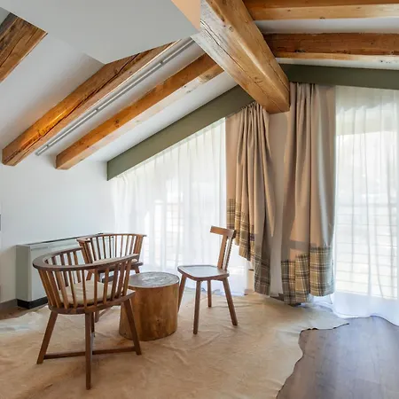 Aparthotel Le Mallet, Courmayeur, Alpine Homesuite Courmayeur