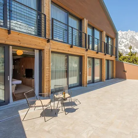 Le Mallet, Courmayeur, Alpine Homesuite Apart Otel