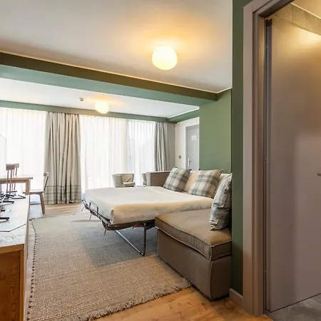 Le Mallet, Courmayeur, Alpine Homesuite 3* كورمايور