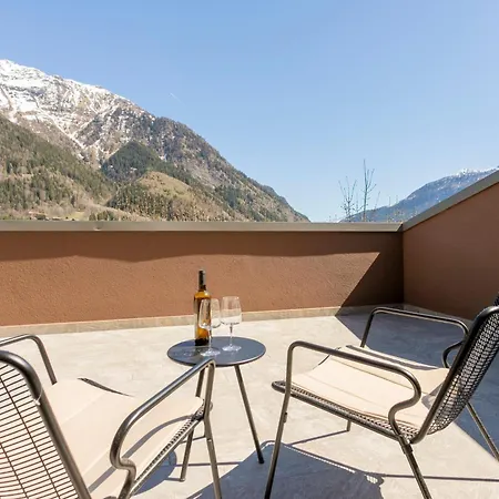 Aparthotel Le Mallet, Courmayeur, Alpine Homesuite