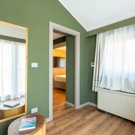 Aparthotel Le Mallet, Courmayeur, Alpine Homesuite Courmayeur