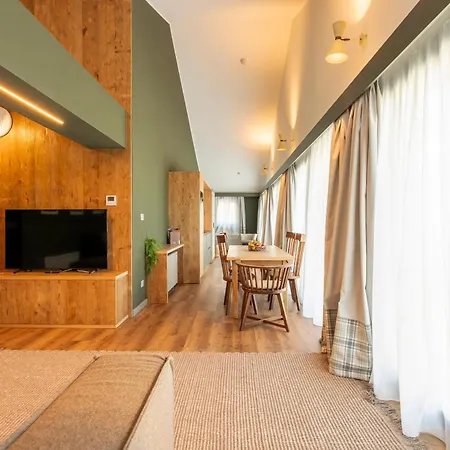 Aparthotel Le Mallet, Courmayeur, Alpine Homesuite Courmayeur