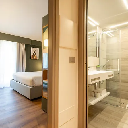 Le Mallet, Courmayeur, Alpine Homesuite Aparthotel 3*