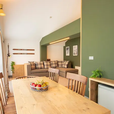 Aparthotel Le Mallet, Courmayeur, Alpine Homesuite