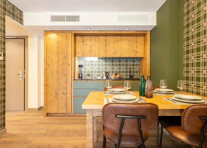 Le Mallet, Courmayeur, Alpine Homesuite Апарт-отель 3*