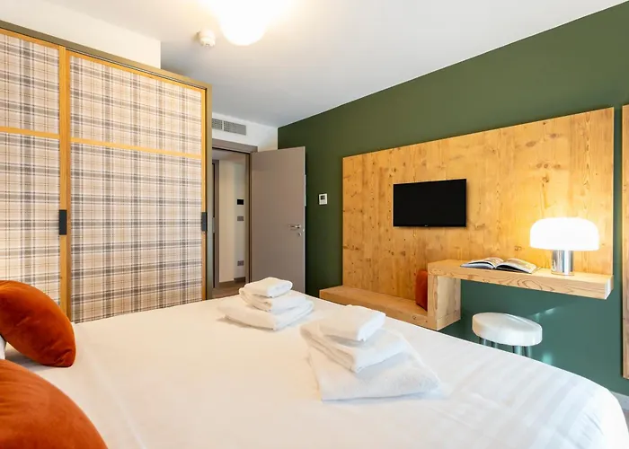 Le Mallet, Courmayeur, Alpine Homesuite Апарт-отель